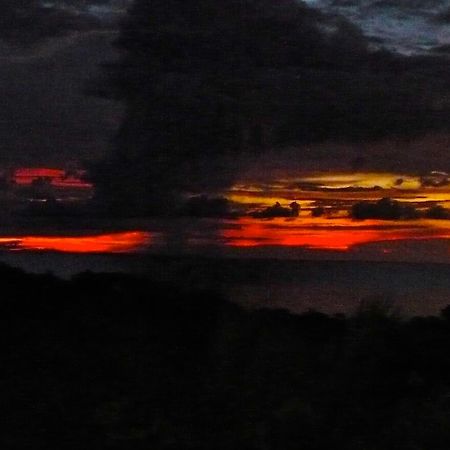 Roatan Bed & Breakfast Apartments Вест-Энд Экстерьер фото