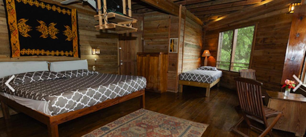 Roatan Bed & Breakfast Apartments Вест-Энд Экстерьер фото