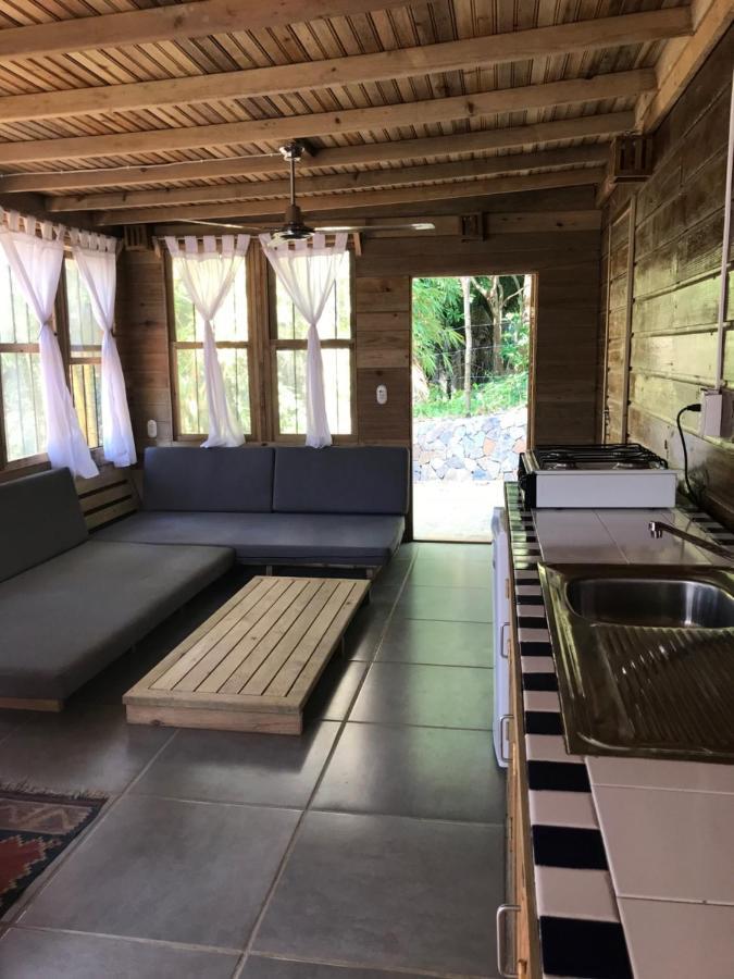 Roatan Bed & Breakfast Apartments Вест-Энд Экстерьер фото