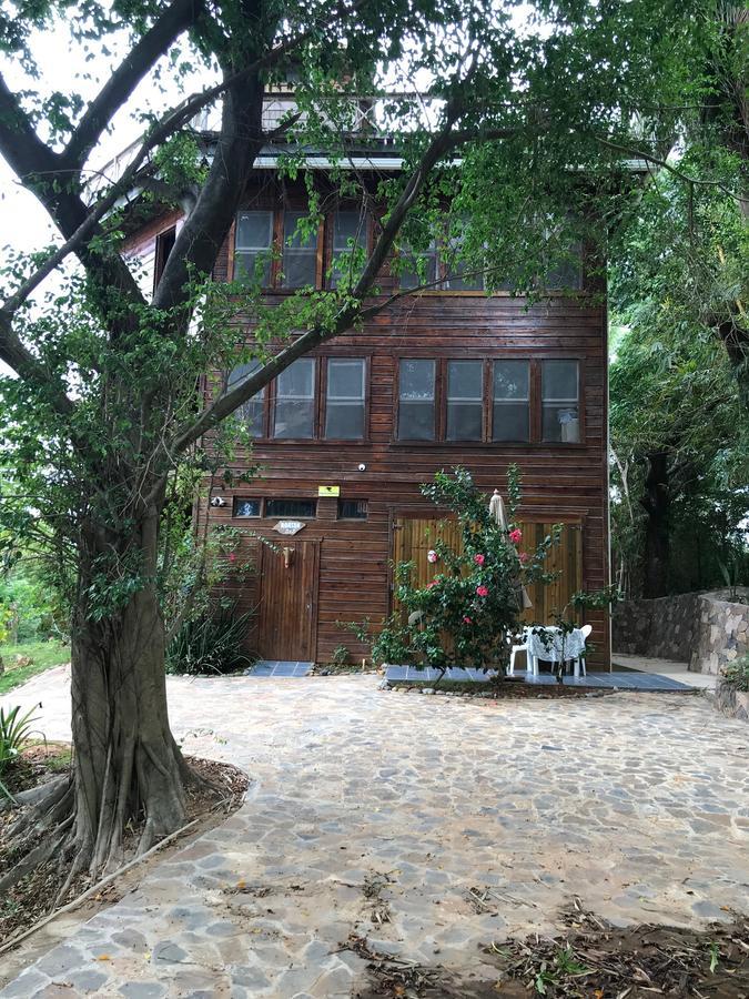 Roatan Bed & Breakfast Apartments Вест-Энд Экстерьер фото